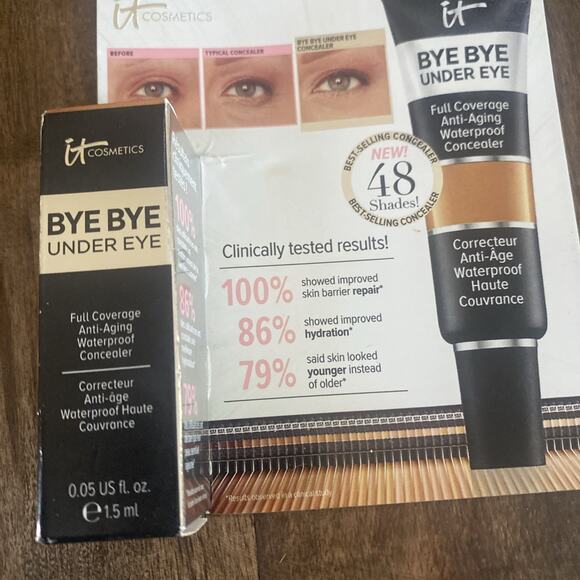 IT Cosmetics Bye Bye Under Eye Medium Natural 25.0 Travl/MiniSz 0.05 oz / 1.5 ml - Picture 1 of 5